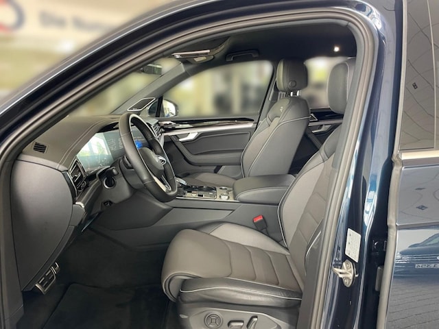 Volkswagen Touareg DSG R-Line Sound