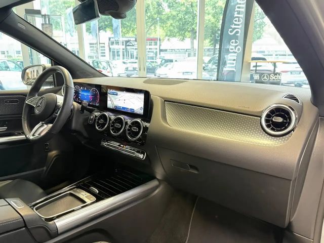 Mercedes-Benz B 220 B 220 d Progressive Sedan