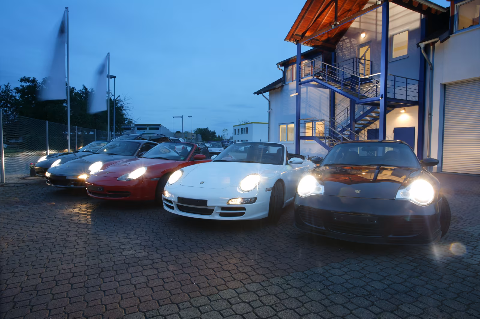 Porsche 911 4 992 Cabriolet GTS Targa