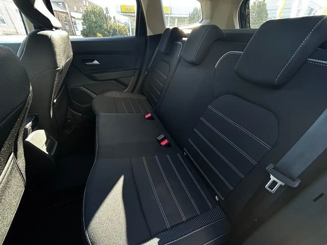 Dacia Duster Journey