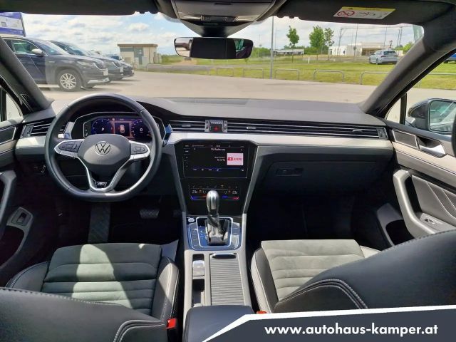 Volkswagen Passat DSG Elegance Elegance Variant