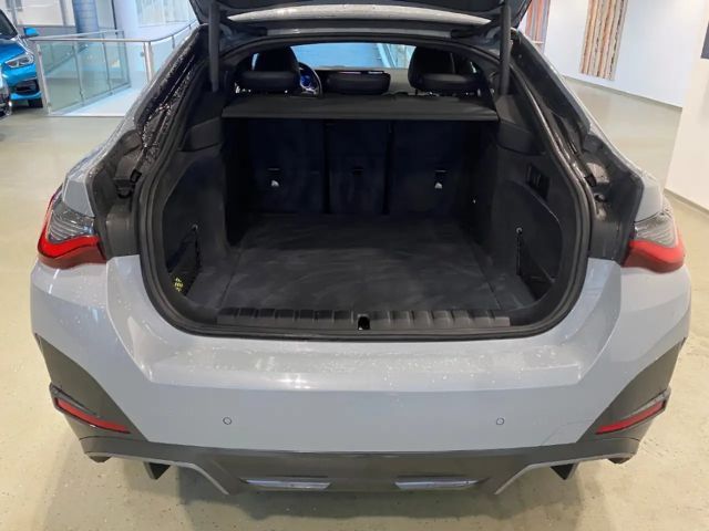 BMW i4 Coupé Gran Coupé Sedan eDrive40