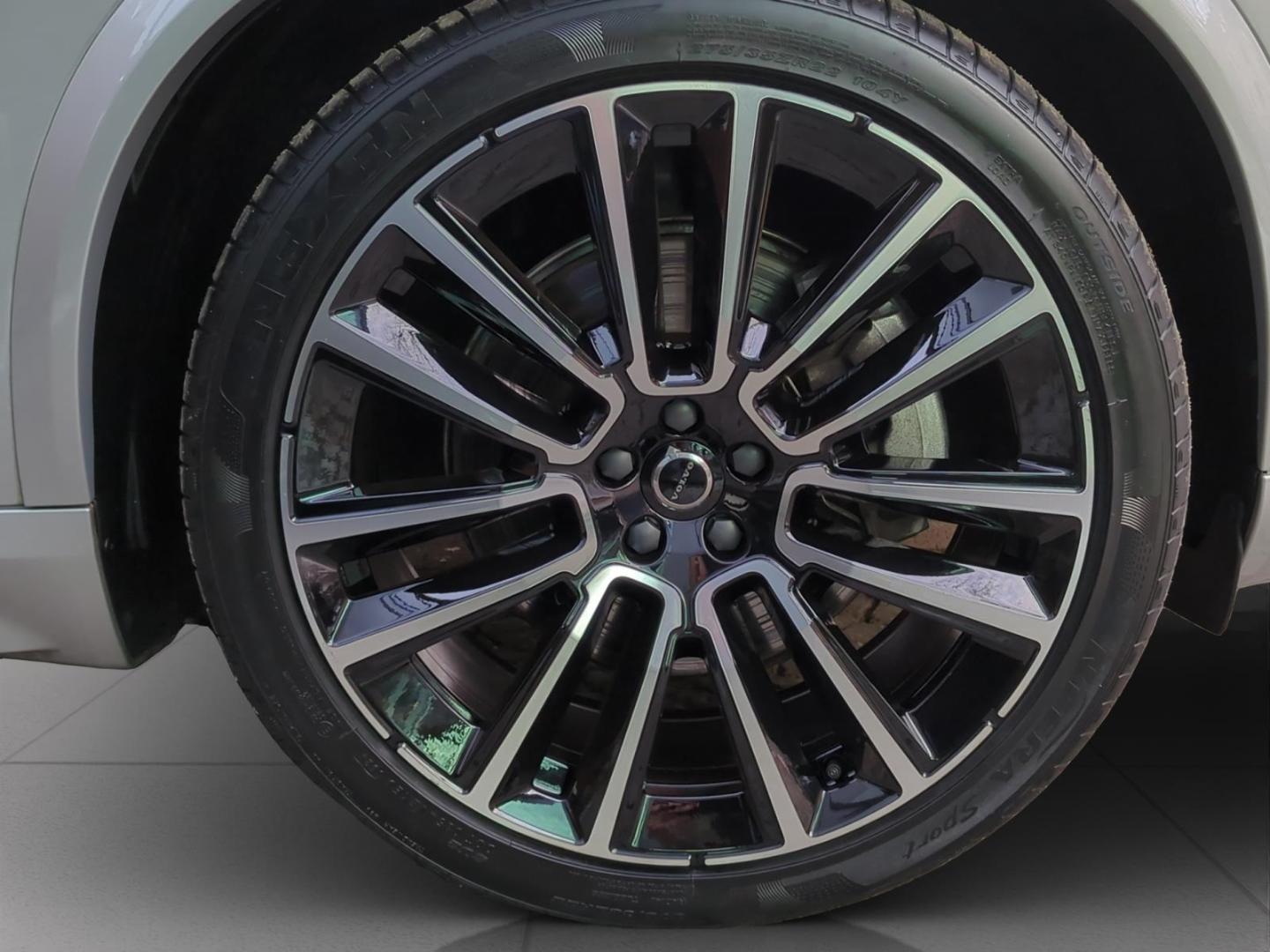 Volvo XC90 Dark Plus Recharge T8