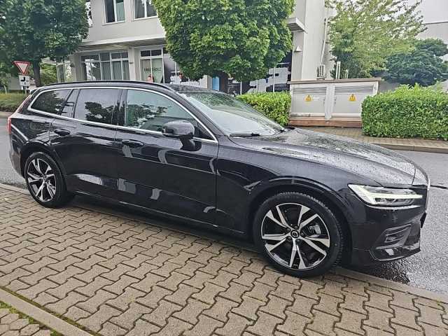 Volvo V60 Core