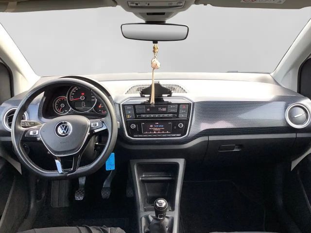 Volkswagen up! R-Line