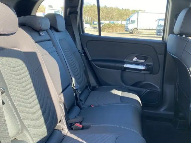 Mercedes-Benz GLB 200 GLB 200 d Progressive