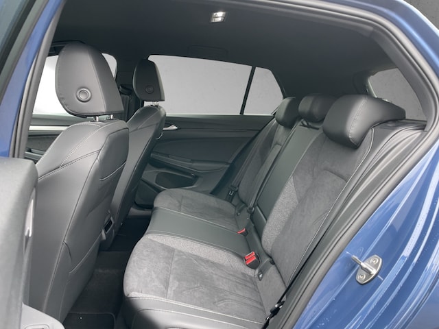 Volkswagen Golf 1.5 eTSI