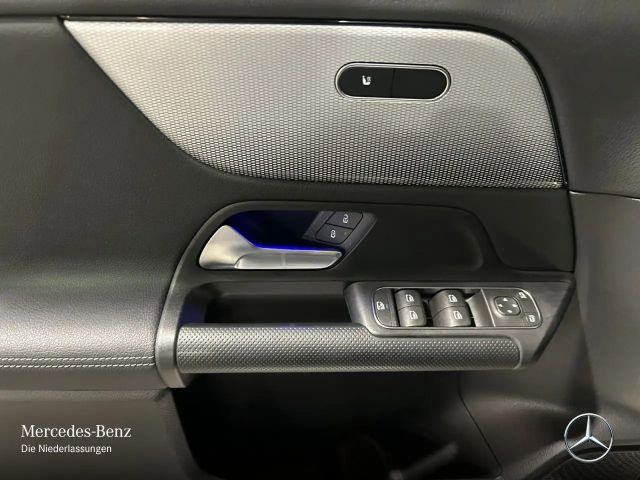 Mercedes-Benz GLA 200 GLA 200 d Style