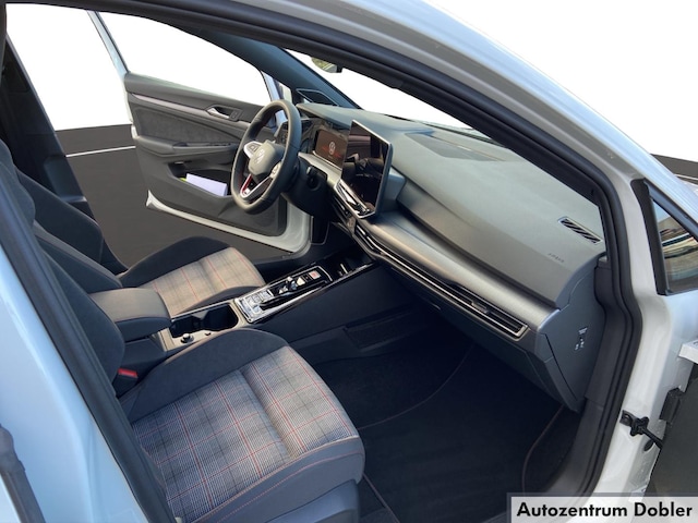 Volkswagen Golf 2.0 TSI DSG