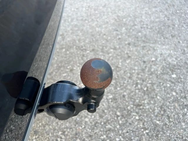 Volkswagen Golf DSG Style Variant