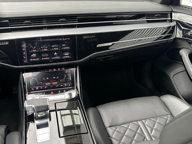 Audi A8 60 TFSI Hybride Quattro