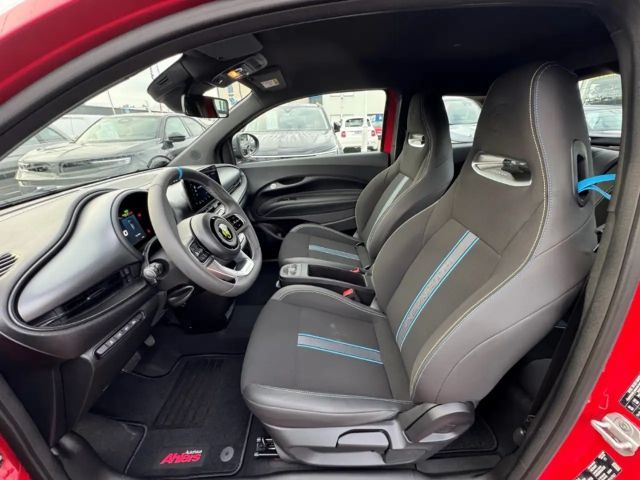 Abarth 500e +ALLWETTER+SCHECKHEFT+NAVI+CARPLAY+KEYLESS+