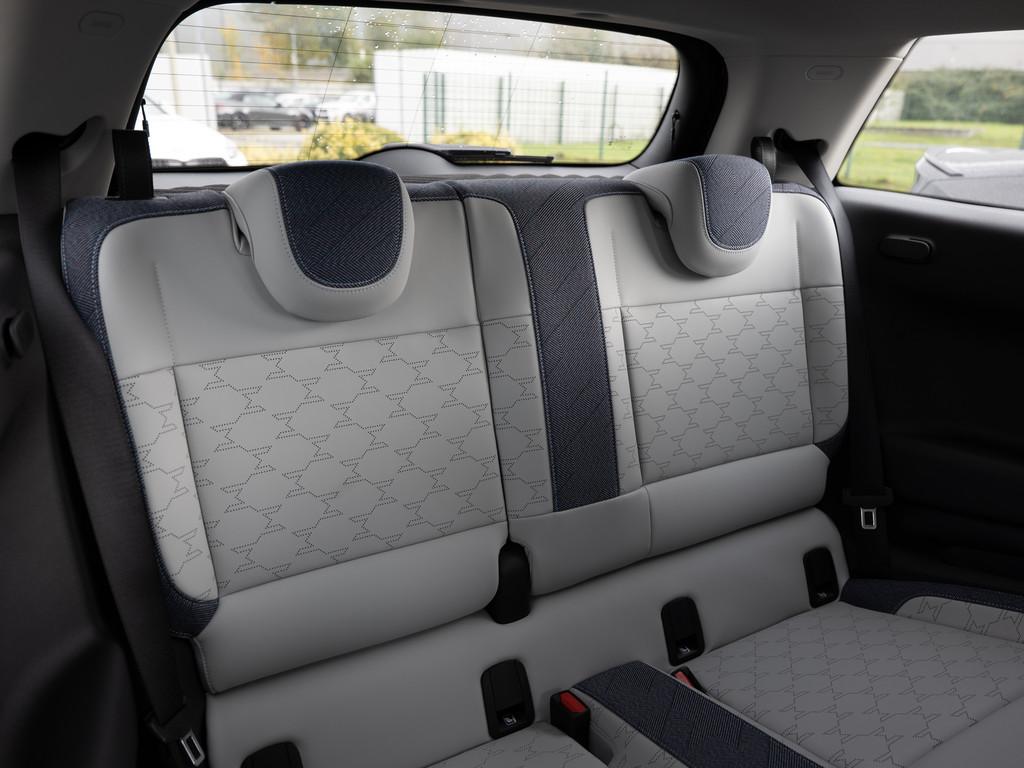 MINI Cooper E Classic