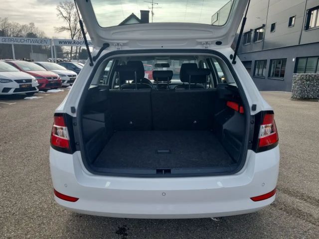 Skoda Fabia 1.0 TSI Active Combi