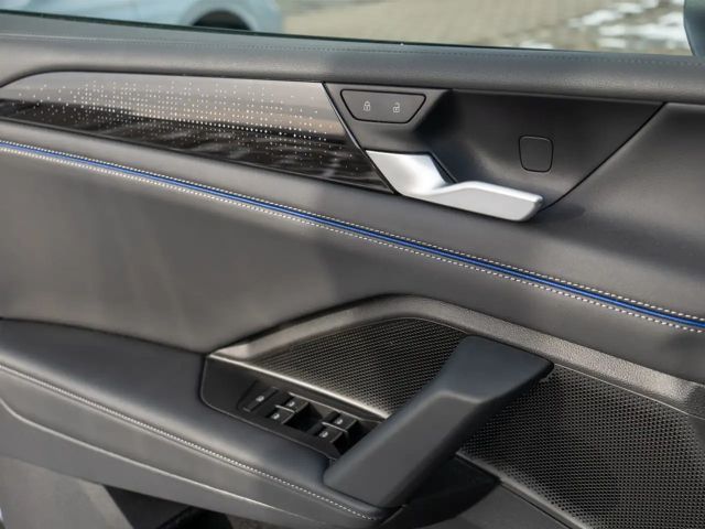 Volkswagen Tiguan 2.0 TDI R-Line