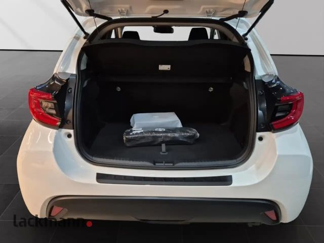 Toyota Yaris Comfort Hybride Team D