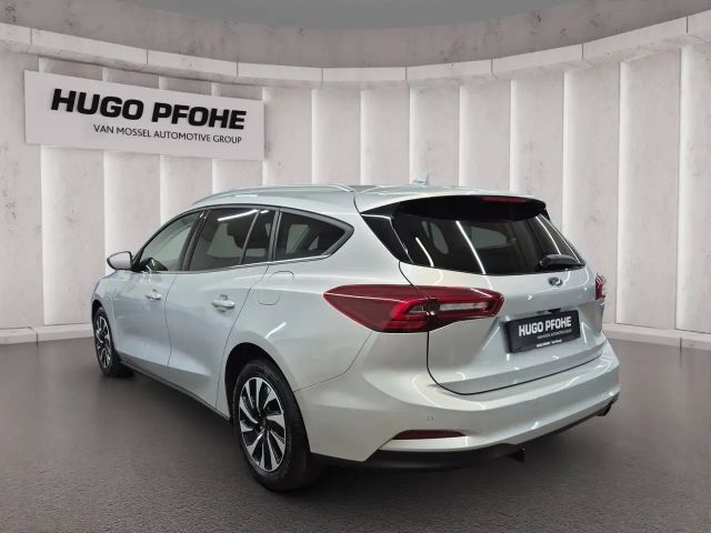 Ford Focus Titanium Wagon