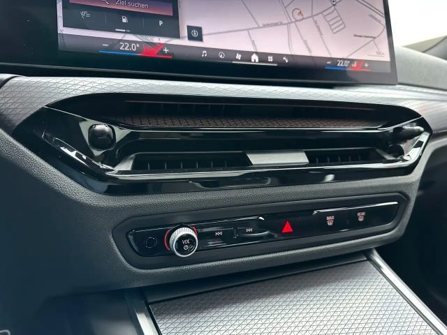 BMW 330 330d M-Sport Touring xDrive