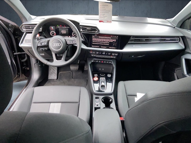 Audi A3 35 TFSI S-Tronic Sedan