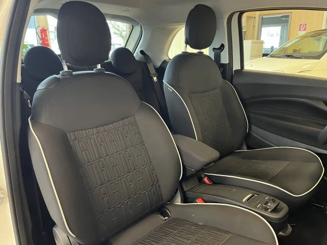 Fiat 500e R.cam*SHZ*Totwinkelass*42Kwh*Spurhalteass