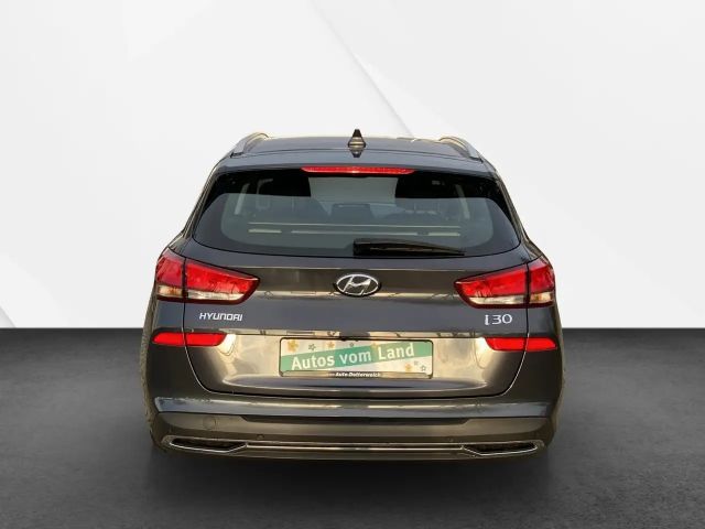 Hyundai i30 Hybrid Select