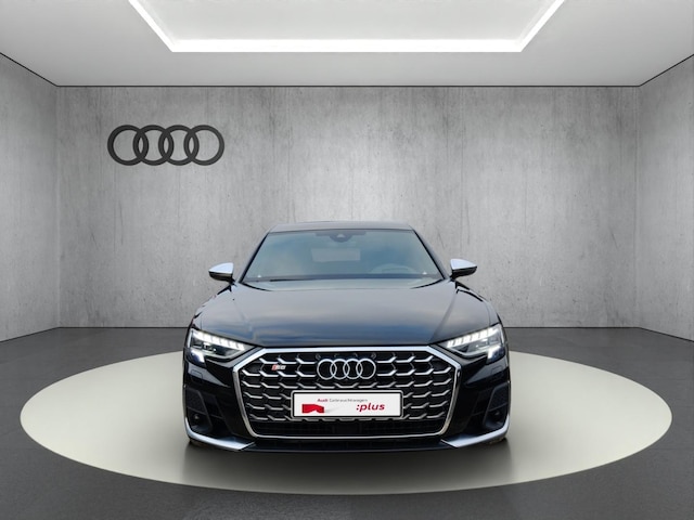 Audi S8 Quattro