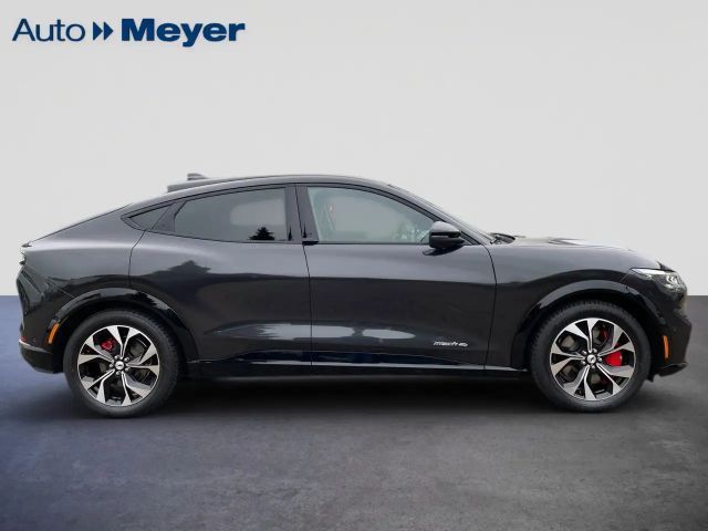 Ford Mustang Mach-E 75 kWh AWD Premium