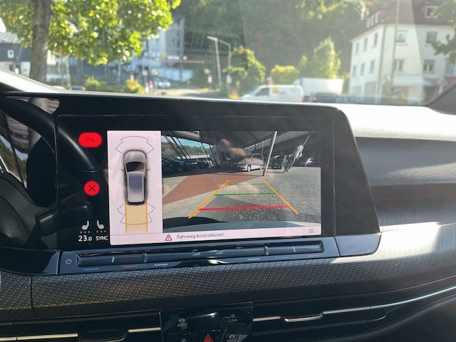 Volkswagen Golf R-Line Variant