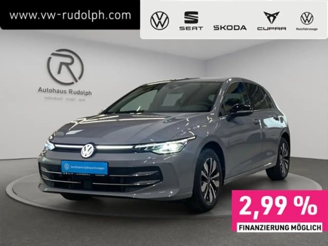 Volkswagen Golf 1.5 TSI Golf VIII