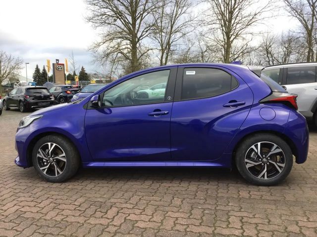 Toyota Yaris Hybride Team D