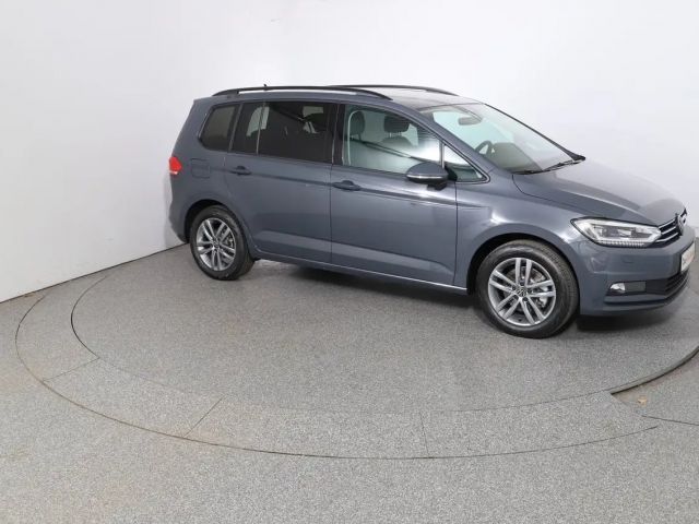 Volkswagen Touran DSG