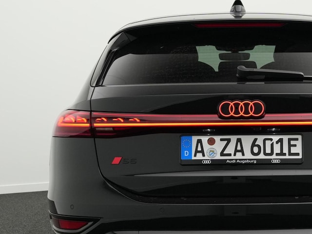 Audi A6 e-tron Avant Quattro