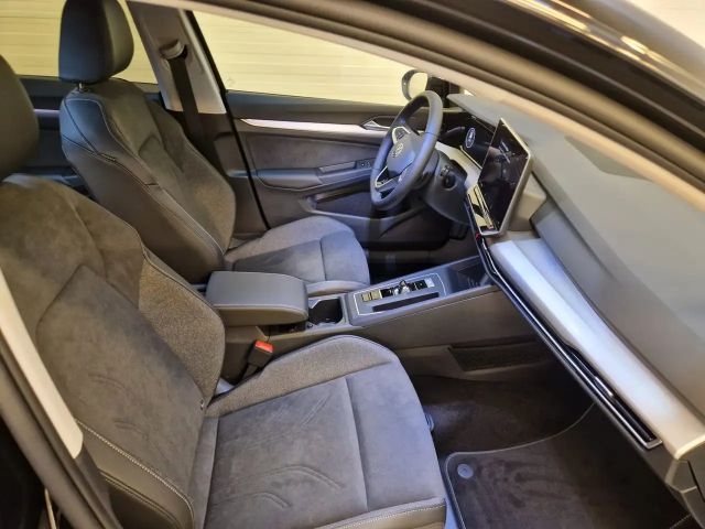 Volkswagen Golf Business DSG Variant