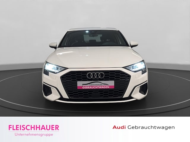 Audi A3 30 TFSI S-Tronic Sedan