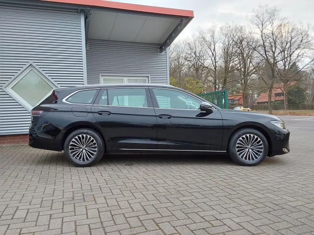 Volkswagen Passat 1.5 eTSI DSG Variant