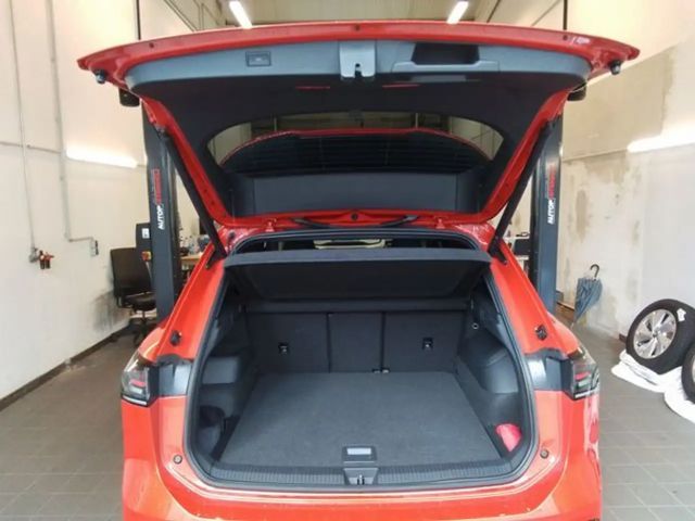 Volkswagen Tiguan 1.5 eTSI DSG R-Line