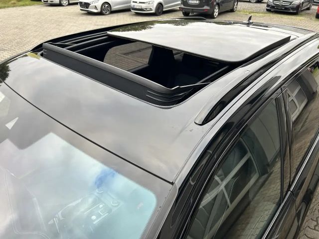 Volkswagen Touareg 3.0 V6 TSI R-Line