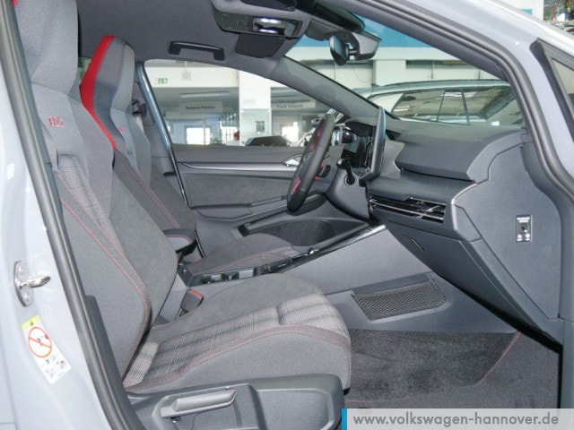 Volkswagen Golf 2.0 TSI DSG GTI