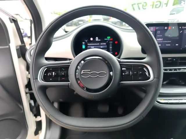 Fiat 500e *CarPlay*Android Auto*Klima*Radio