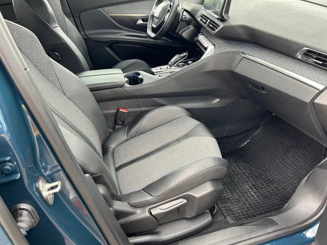 Peugeot 3008 Allure Pack EAT8 PureTech