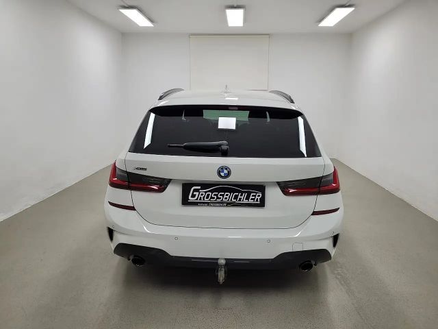 BMW 320 320e Touring xDrive