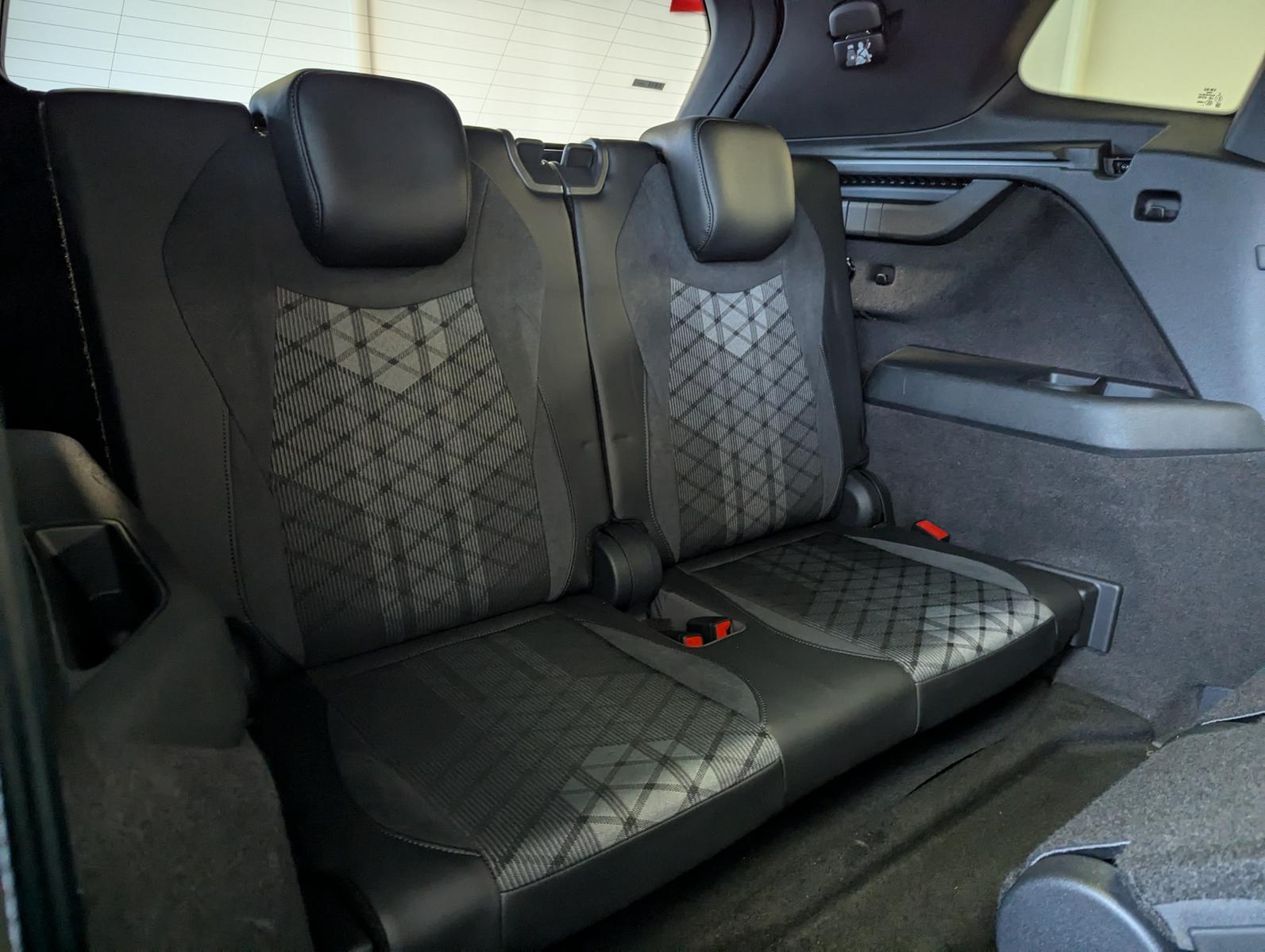 Volkswagen Tayron 2.0 TDI R-Line