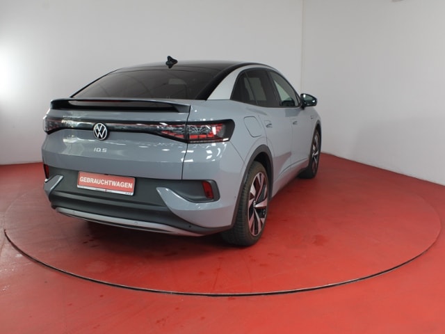 Volkswagen ID.5 150 kW 77 KWh IQ.Drive