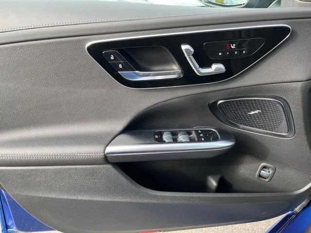 Mercedes-Benz C 180 AMG Line Sedan