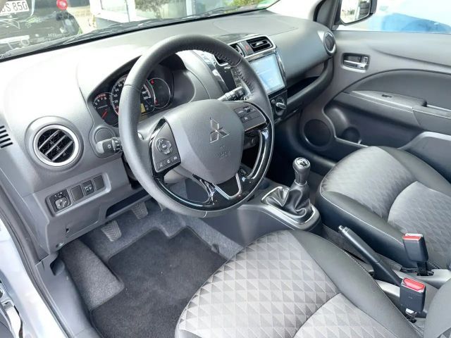 Mitsubishi Space Star Star