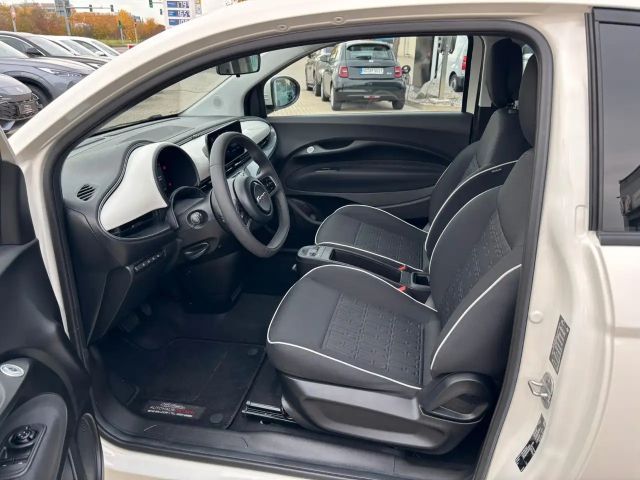 Fiat 500e 42 kWh