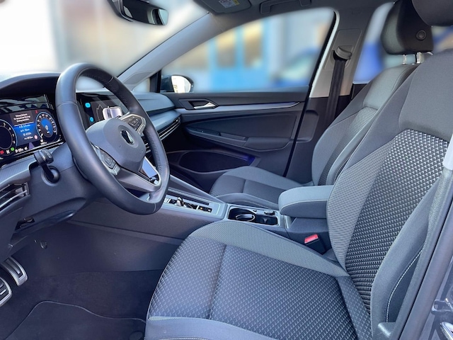 Volkswagen Golf 1.5 eTSI Golf VIII