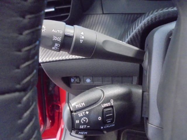 Peugeot 208 Allure Pack