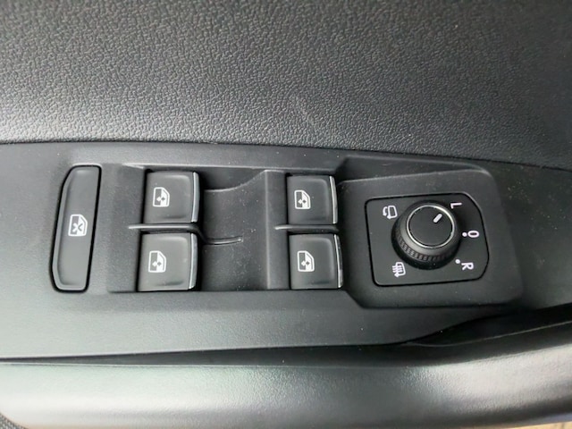 Volkswagen Taigo 1.5 TSI DSG R-Line