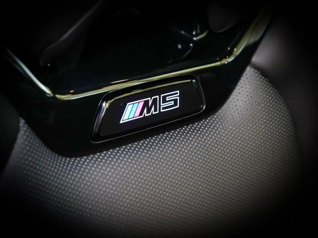 BMW M5 M-Sport Touring